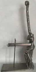 Buy Original Bronze By Salvador Dali,   La Venus A La Giraffe  . Years 1973. • 3,969.60£