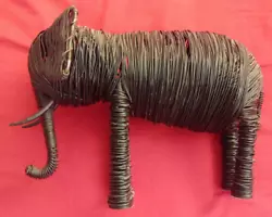 Buy Brutalist Handmade Elephant Black Wire Sculpture • 48.50£